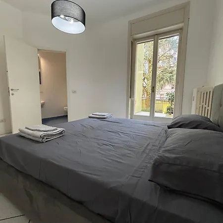 شقة E Spazioso Con 3 Camere, 3 Bagni E Terrazzo *