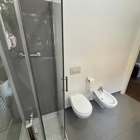 E Spazioso Con 3 Camere, 3 Bagni E Terrazzo بيرغامو