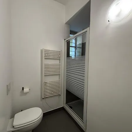 E Spazioso Con 3 Camere, 3 Bagni E Terrazzo * Bergamo