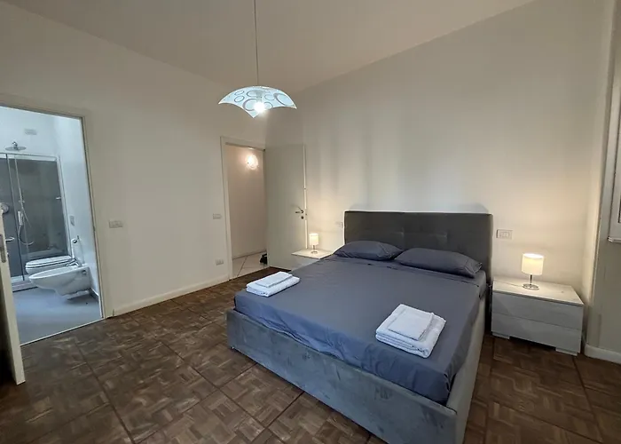 E Spazioso Con 3 Camere, 3 Bagni E Terrazzo * Bergamo