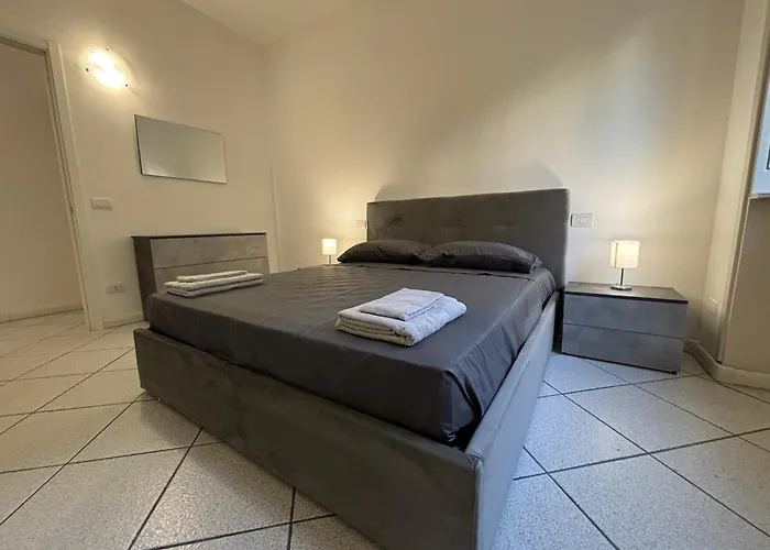 Appartamento E Spazioso Con 3 Camere, 3 Bagni E Terrazzo Bergamo